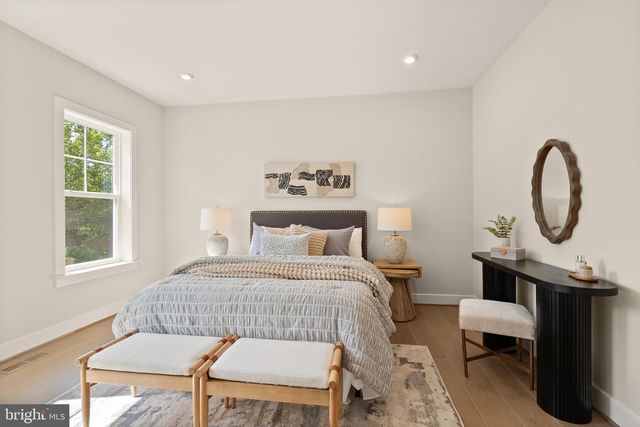 7211 BARNETT RD, Bethesda, MD 20817