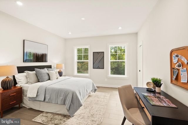 7211 BARNETT RD, Bethesda, MD 20817