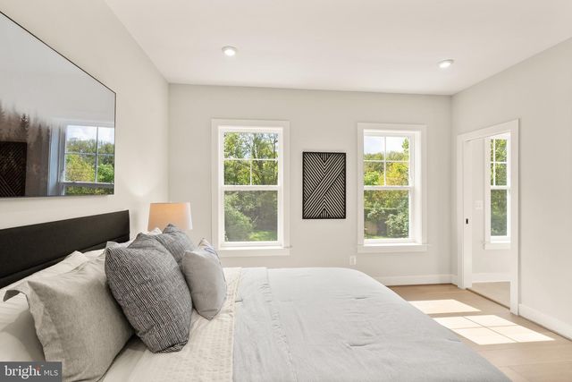 7211 BARNETT RD, Bethesda, MD 20817
