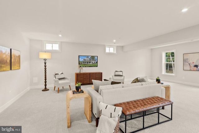 7211 BARNETT RD, Bethesda, MD 20817