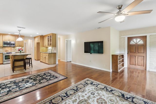 1939 U St, Rio Linda, CA 95673