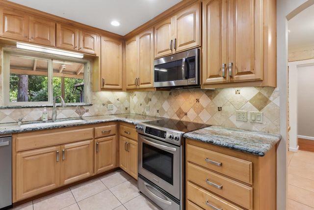 1939 U St, Rio Linda, CA 95673