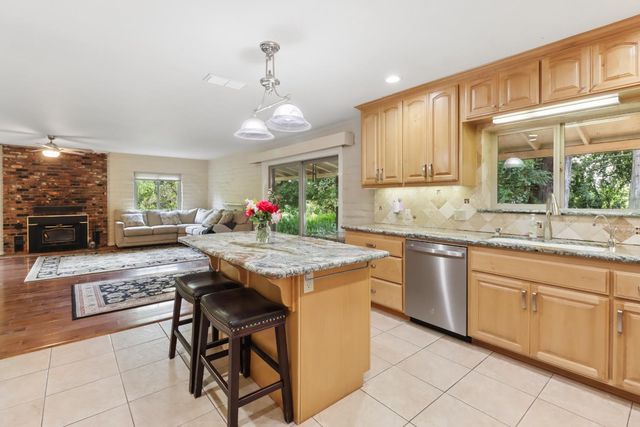 1939 U St, Rio Linda, CA 95673