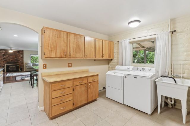 1939 U St, Rio Linda, CA 95673