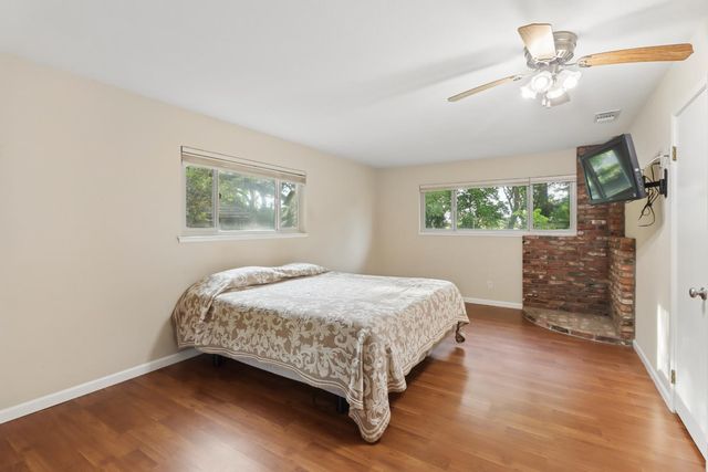 1939 U St, Rio Linda, CA 95673