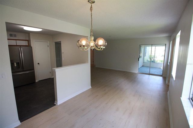 5301 WHITE CLIFF LANE 2, Orlando, FL 32812