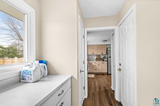 63 7th St, Superior, WI 54880