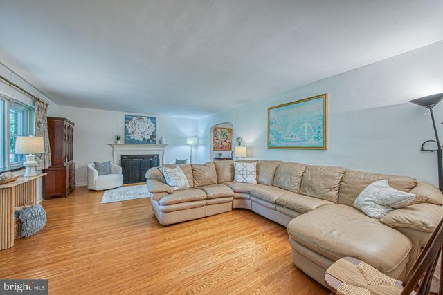 380 SYCAMORE MILLS RD, Media, PA 19063
