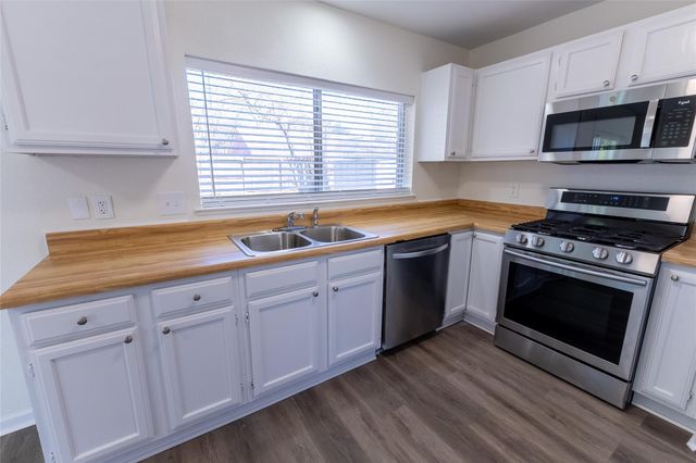 12234 Fetlock Drive, Houston, TX 77065