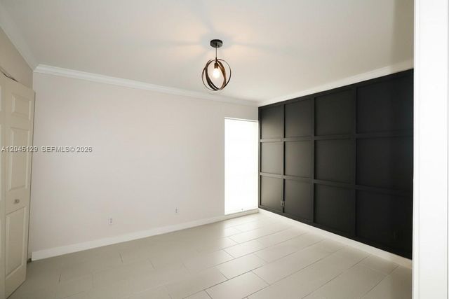 8985 Palm Tree Lane 8985, Pembroke Pines, FL 33024