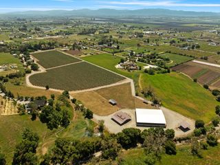 804 Comstock Road, Hollister, CA 95023