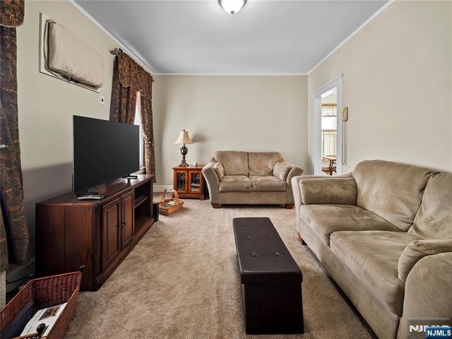 520 Schuyler Avenue, Kearny, NJ 07032