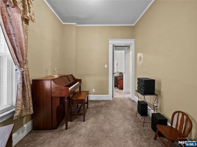 520 Schuyler Avenue, Kearny, NJ 07032