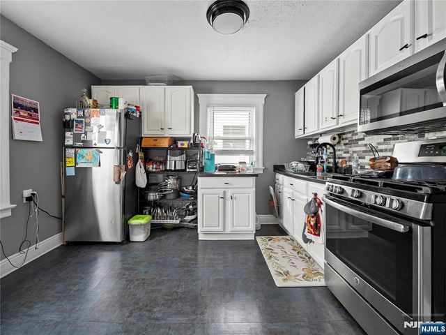 520 Schuyler Avenue, Kearny, NJ 07032