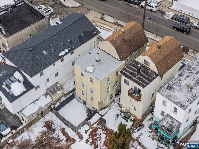 520 Schuyler Avenue, Kearny, NJ 07032