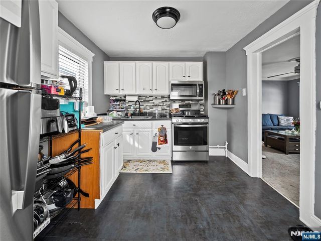 520 Schuyler Avenue, Kearny, NJ 07032