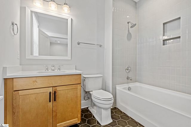 14 Whitner Street, Greenville, SC 29601