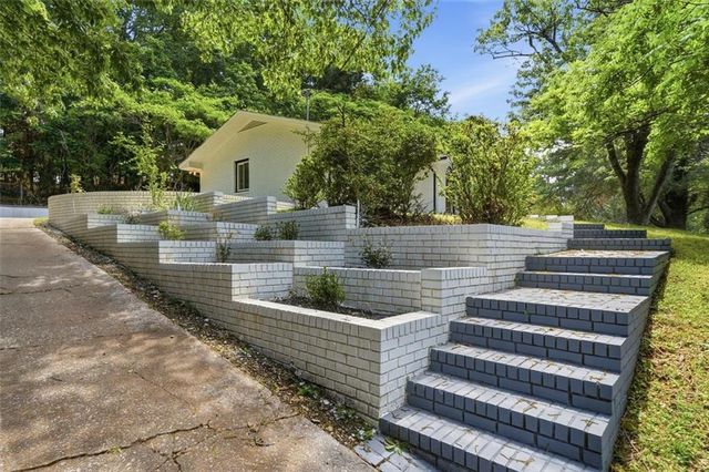 1150 Chestatee Road, Gainesville, GA 30501