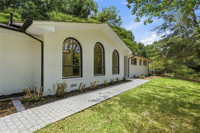 1150 Chestatee Road, Gainesville, GA 30501