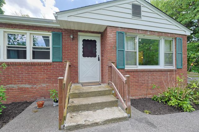 178 Mount Airy Road, New Windsor, NY 12553