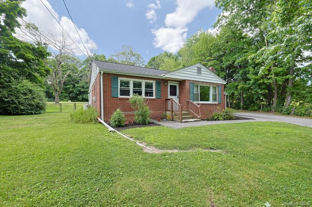 178 Mount Airy Road, New Windsor, NY 12553