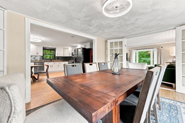 26 Glen Forest Lane, Methuen, MA 01844