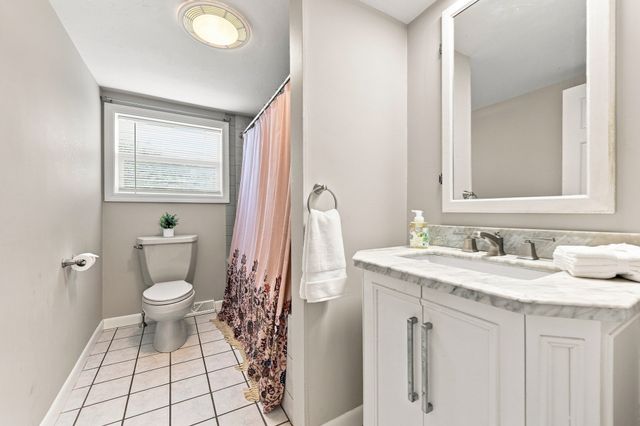 26 Glen Forest Lane, Methuen, MA 01844