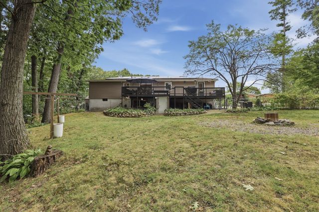 26 Glen Forest Lane, Methuen, MA 01844