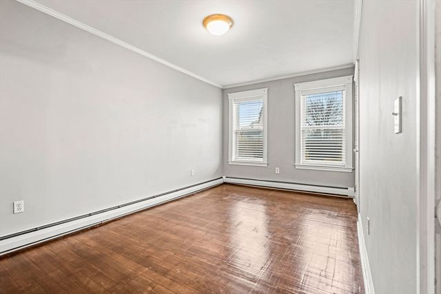 65 Palmer St 3, Salem, MA 01970