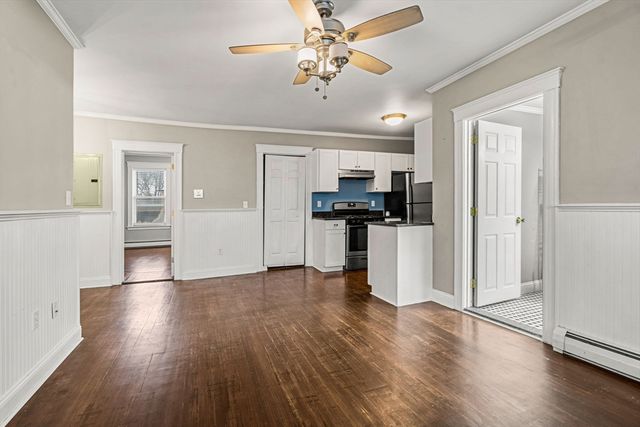 65 Palmer St 3, Salem, MA 01970