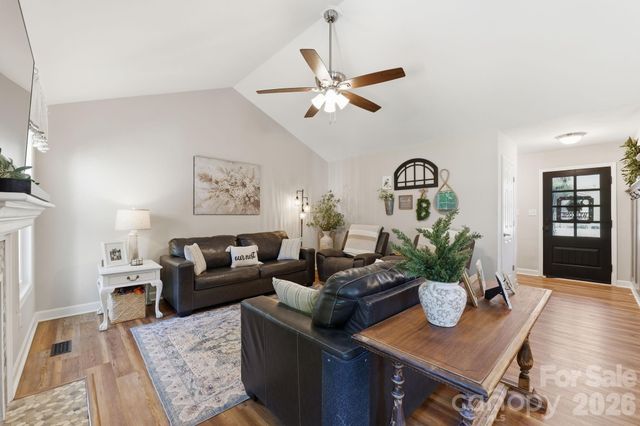 723 Pinehaven Circle, Clover, SC 29710