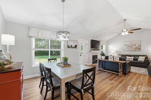 723 Pinehaven Circle, Clover, SC 29710