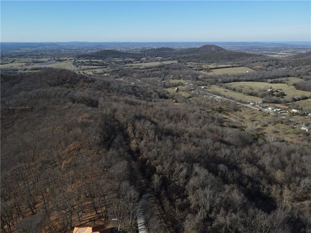 CR 6012, Berryville, AR 72616