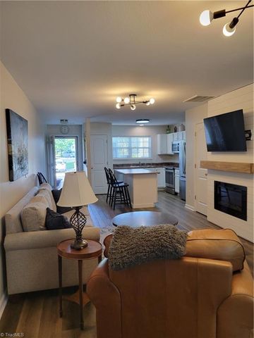 4379 Bastille Drive, Kernersville, NC 27284