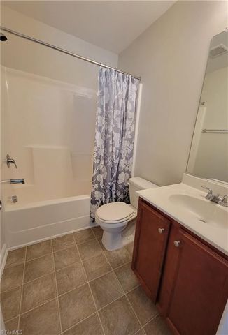 4379 Bastille Drive, Kernersville, NC 27284