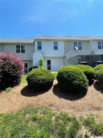 4379 Bastille Drive, Kernersville, NC 27284