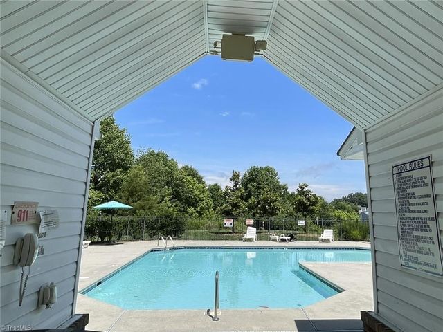 4379 Bastille Drive, Kernersville, NC 27284