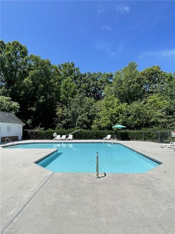 4379 Bastille Drive, Kernersville, NC 27284