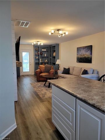 4379 Bastille Drive, Kernersville, NC 27284
