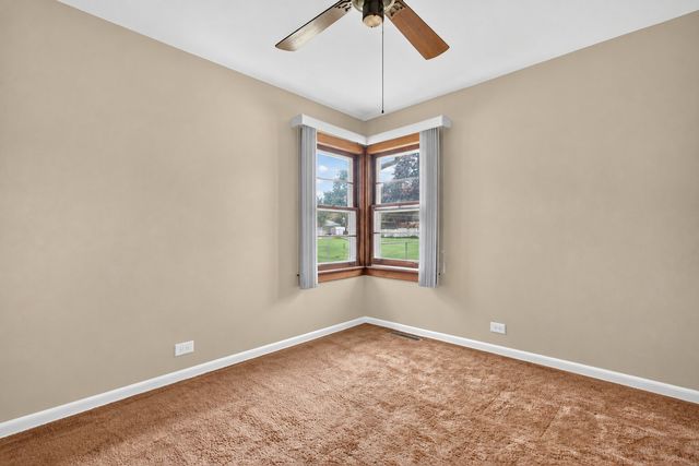 2N266 Prairie Avenue, Glen Ellyn, IL 60137