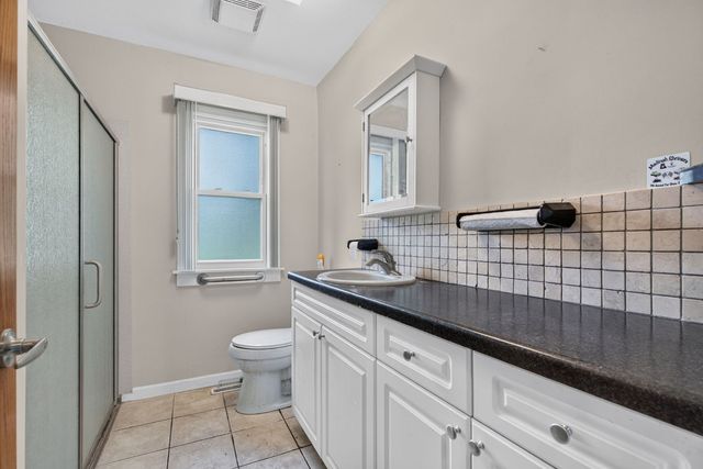 2N266 Prairie Avenue, Glen Ellyn, IL 60137