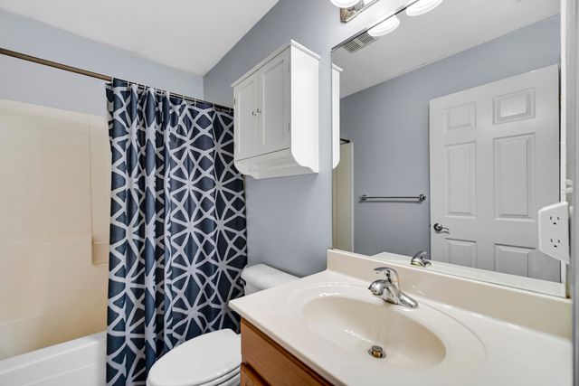10615 Pike Street, Crown Point, IN 46307