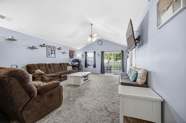 10615 Pike Street, Crown Point, IN 46307