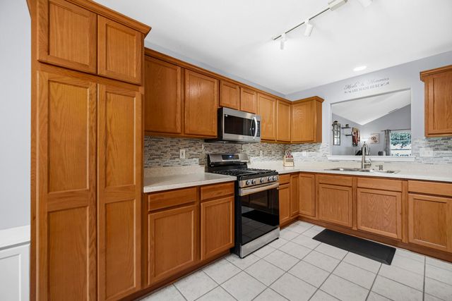 10615 Pike Street, Crown Point, IN 46307