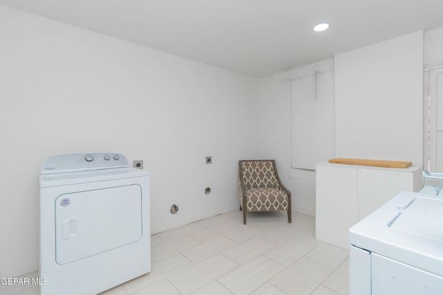 916 S Tays Street 4, El Paso, TX 79901