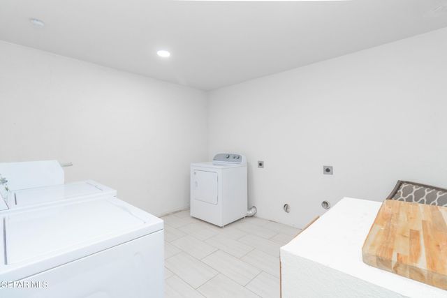 916 S Tays Street 4, El Paso, TX 79901