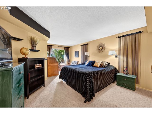 2449 Nw LOGAN St, Camas, WA 98607