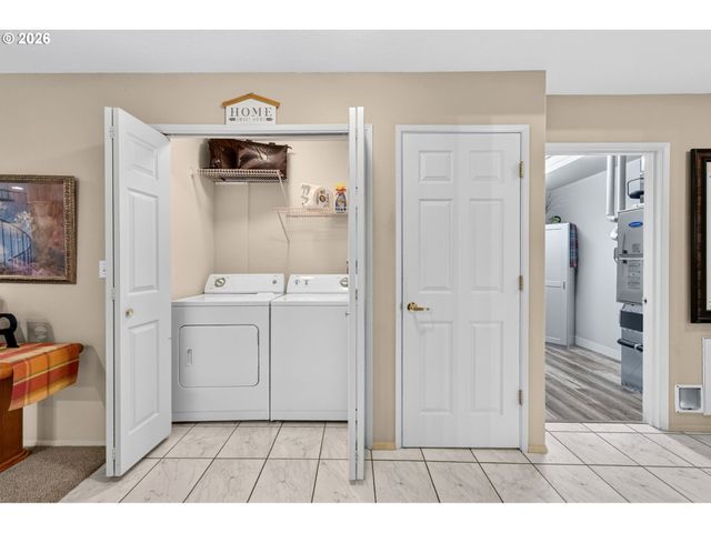 2449 Nw LOGAN St, Camas, WA 98607