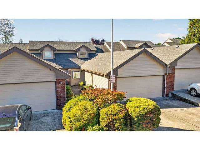 2449 Nw LOGAN St, Camas, WA 98607