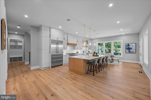 921 22ND ST S, Arlington, VA 22202